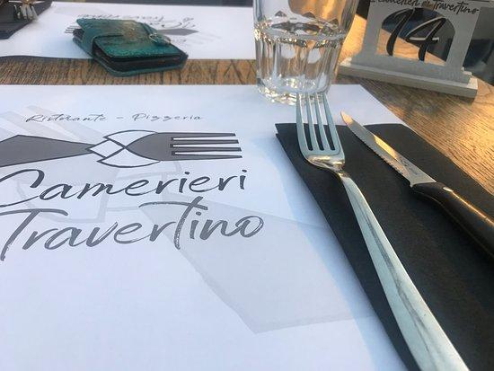 I Camerieri Di Travertino